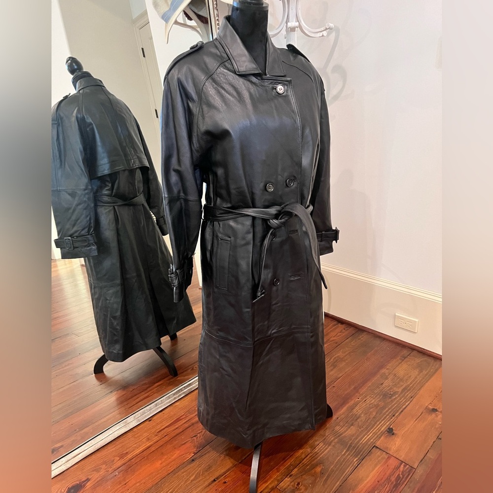 Leather Trench coat long brand new without tag unisex